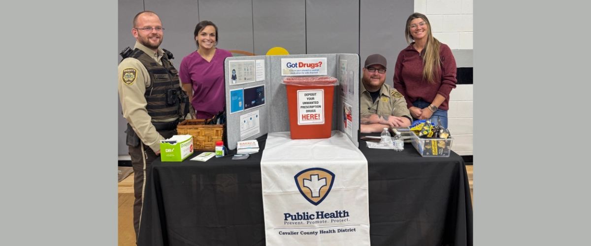 2025 HealthFair Group Pic with Sheriff